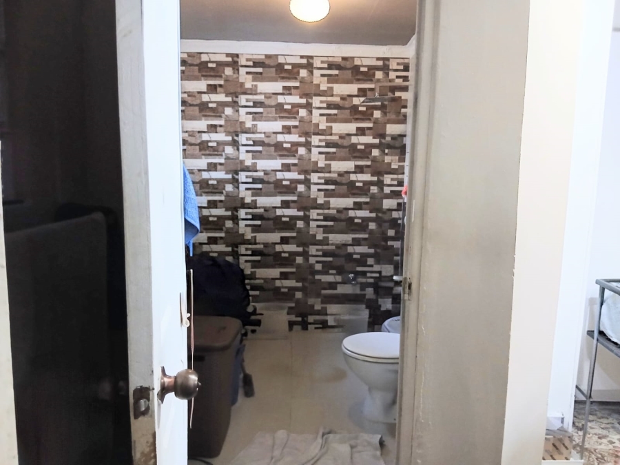 4 Bedroom Property for Sale in Woodview KwaZulu-Natal