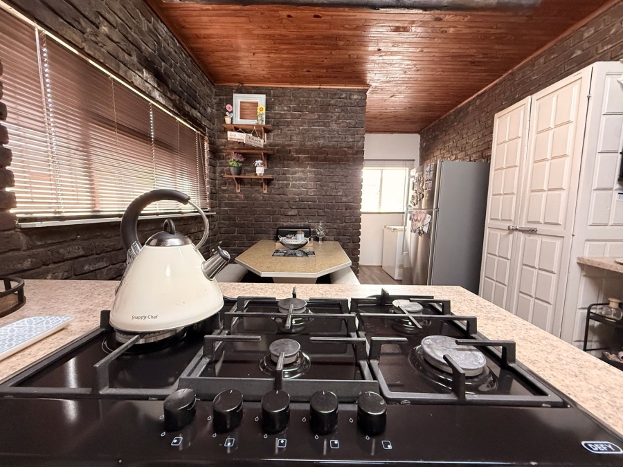 3 Bedroom Property for Sale in Schuinshoogte KwaZulu-Natal