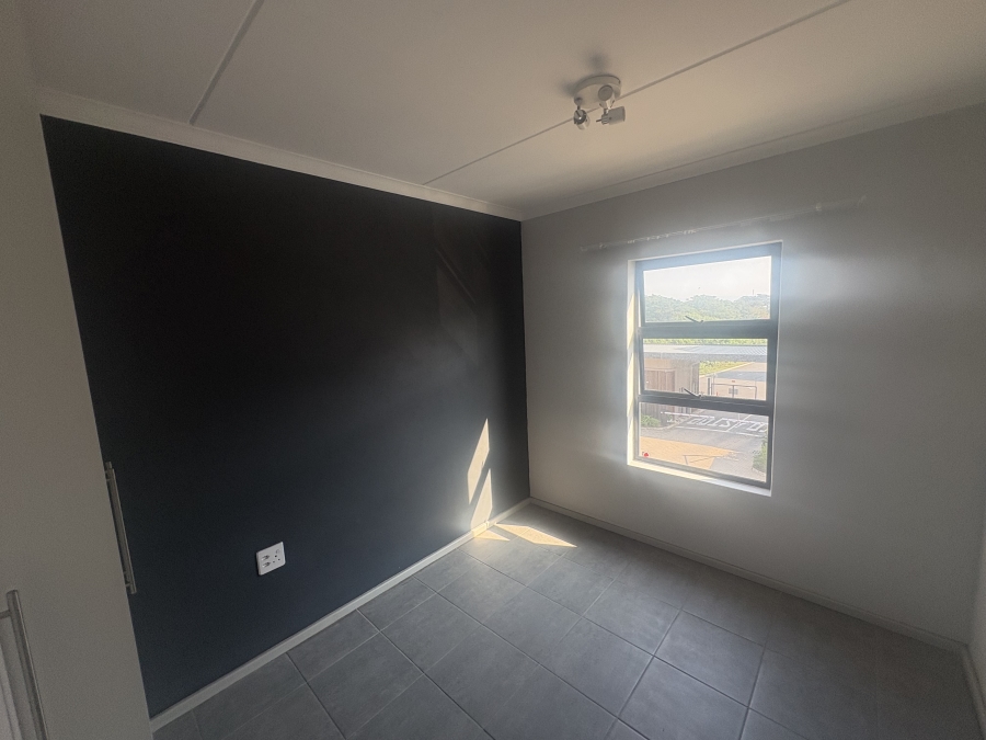 2 Bedroom Property for Sale in Umbogintwini KwaZulu-Natal