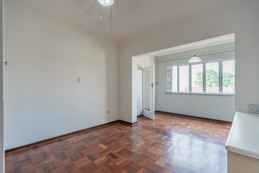 2 Bedroom Property for Sale in Essenwood KwaZulu-Natal