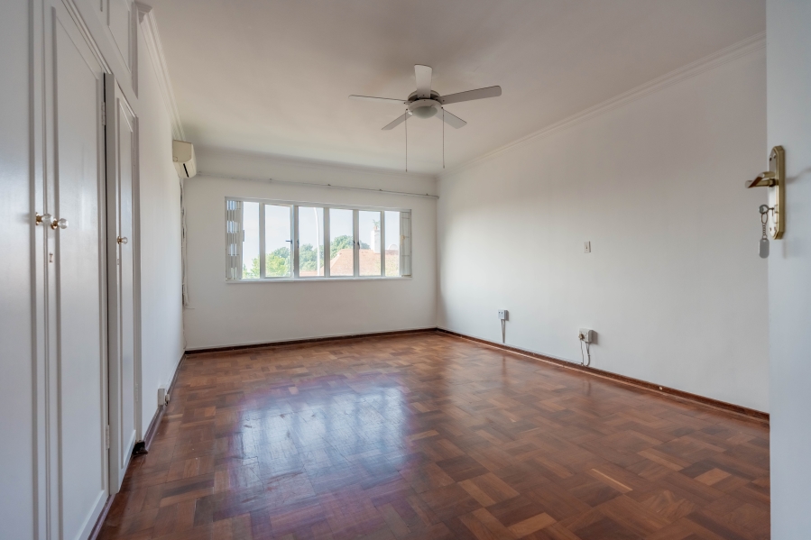 2 Bedroom Property for Sale in Essenwood KwaZulu-Natal
