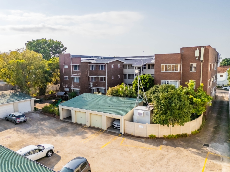 2 Bedroom Property for Sale in Essenwood KwaZulu-Natal