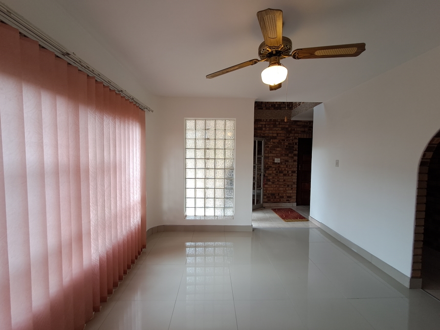 To Let 5 Bedroom Property for Rent in Overport KwaZulu-Natal