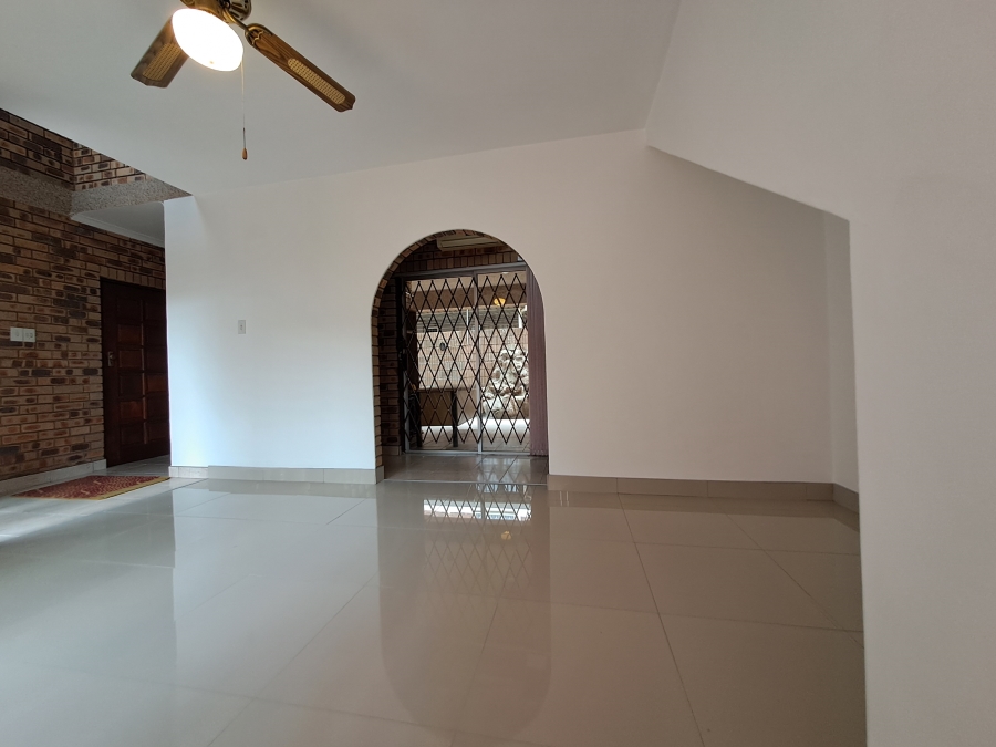 To Let 5 Bedroom Property for Rent in Overport KwaZulu-Natal