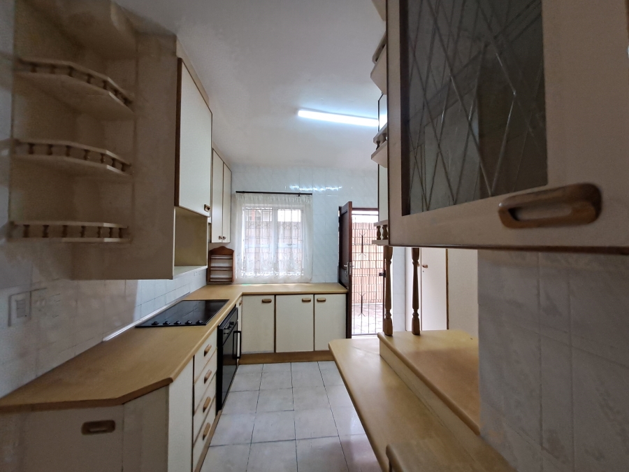 To Let 5 Bedroom Property for Rent in Overport KwaZulu-Natal