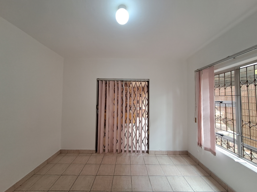 To Let 5 Bedroom Property for Rent in Overport KwaZulu-Natal