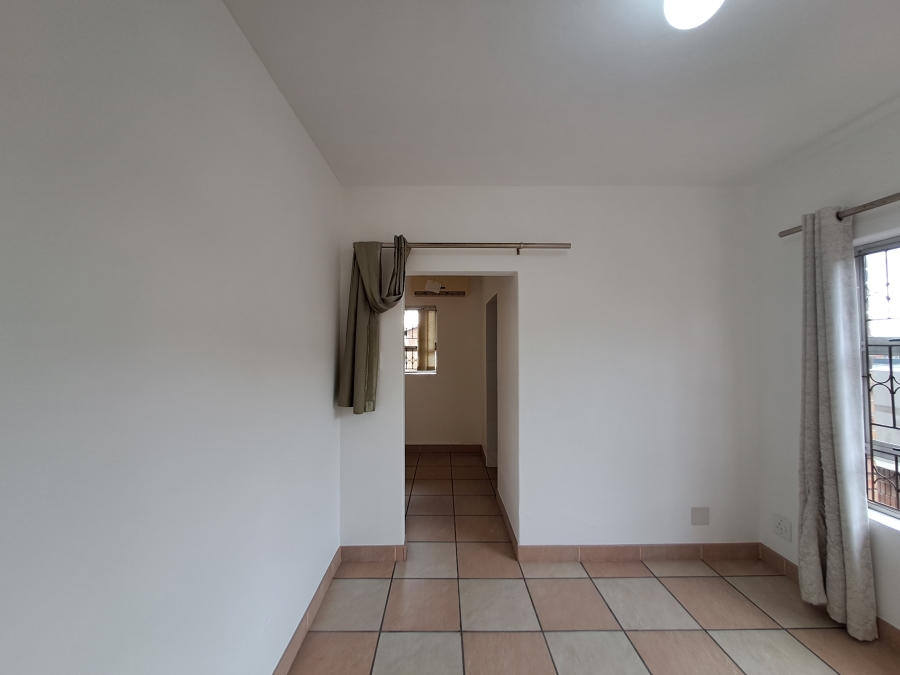 To Let 5 Bedroom Property for Rent in Overport KwaZulu-Natal