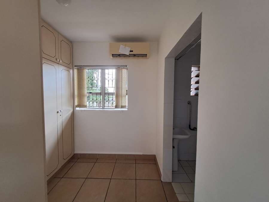 To Let 5 Bedroom Property for Rent in Overport KwaZulu-Natal