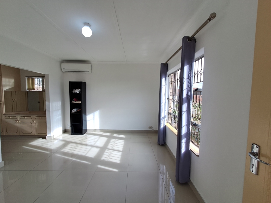 To Let 5 Bedroom Property for Rent in Overport KwaZulu-Natal