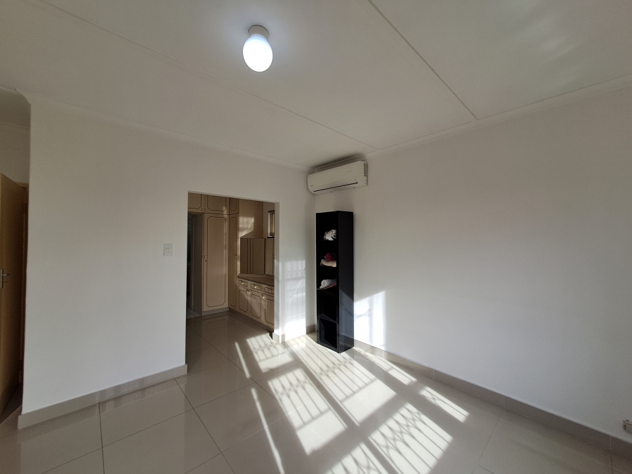 To Let 5 Bedroom Property for Rent in Overport KwaZulu-Natal