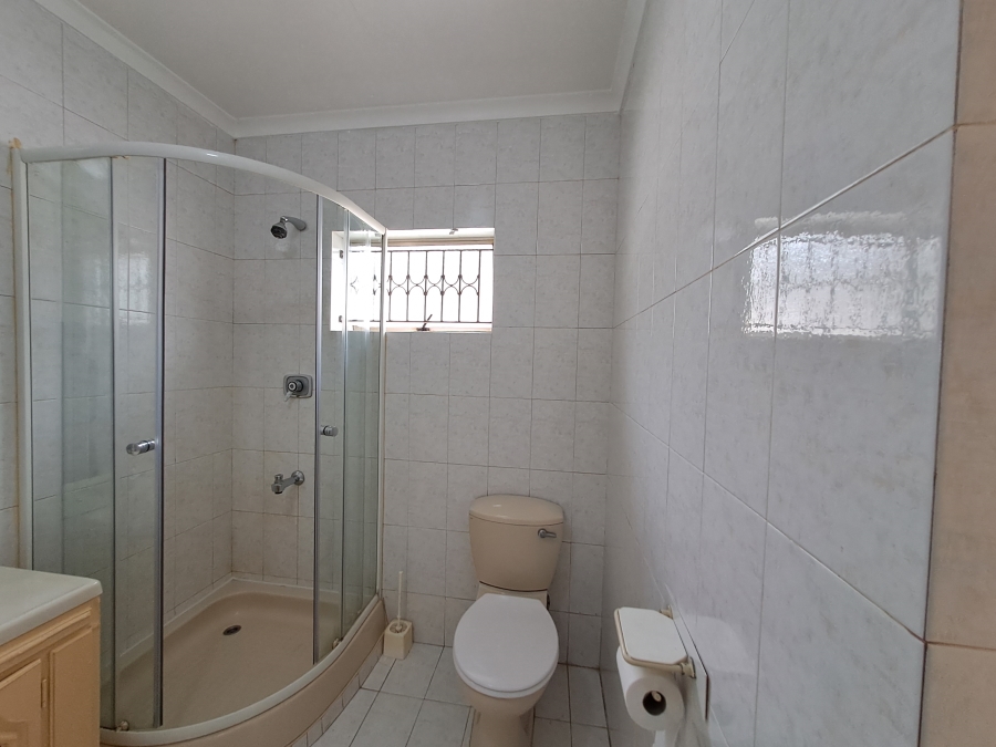 To Let 5 Bedroom Property for Rent in Overport KwaZulu-Natal
