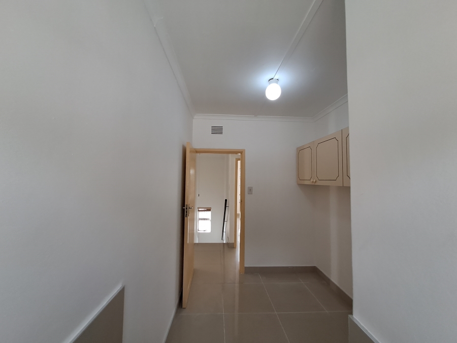 To Let 5 Bedroom Property for Rent in Overport KwaZulu-Natal