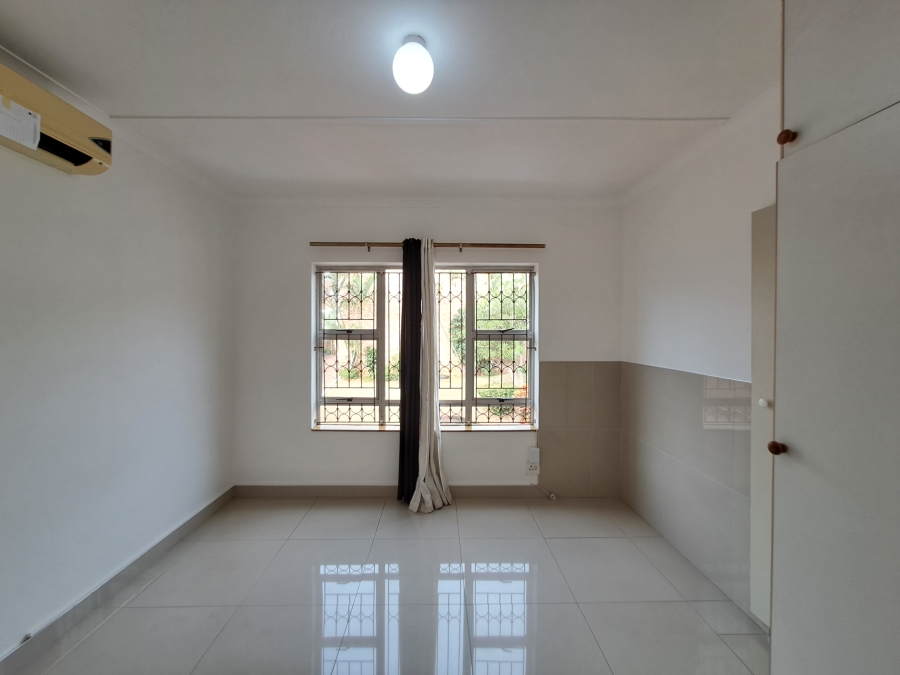 To Let 5 Bedroom Property for Rent in Overport KwaZulu-Natal