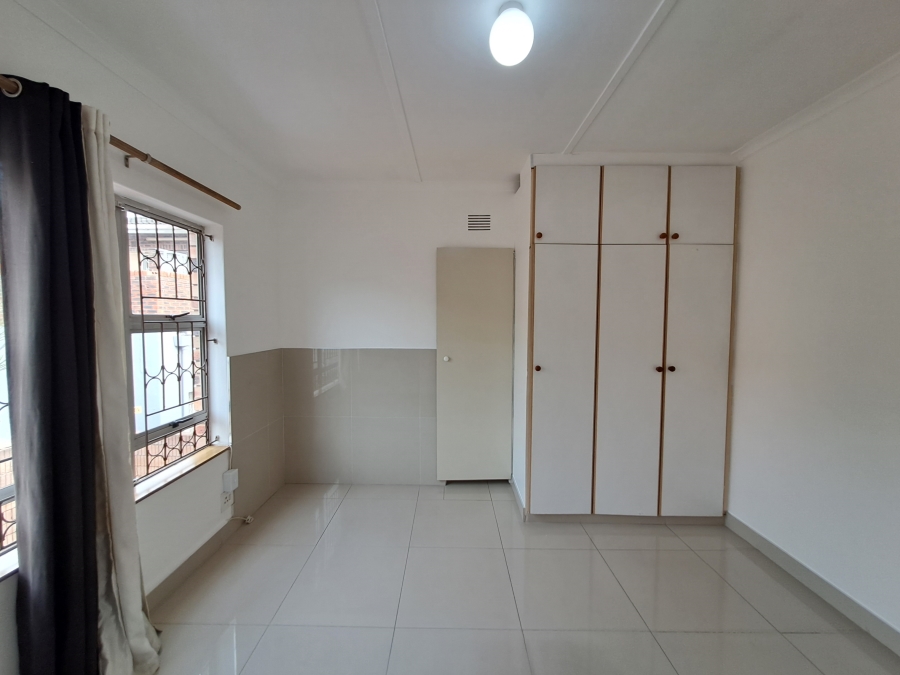 To Let 5 Bedroom Property for Rent in Overport KwaZulu-Natal
