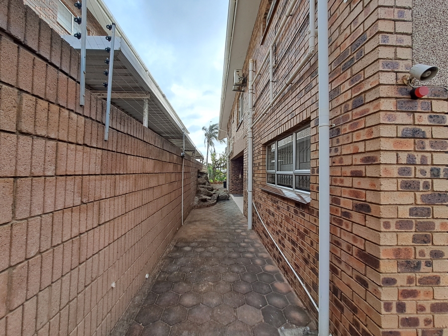 To Let 5 Bedroom Property for Rent in Overport KwaZulu-Natal