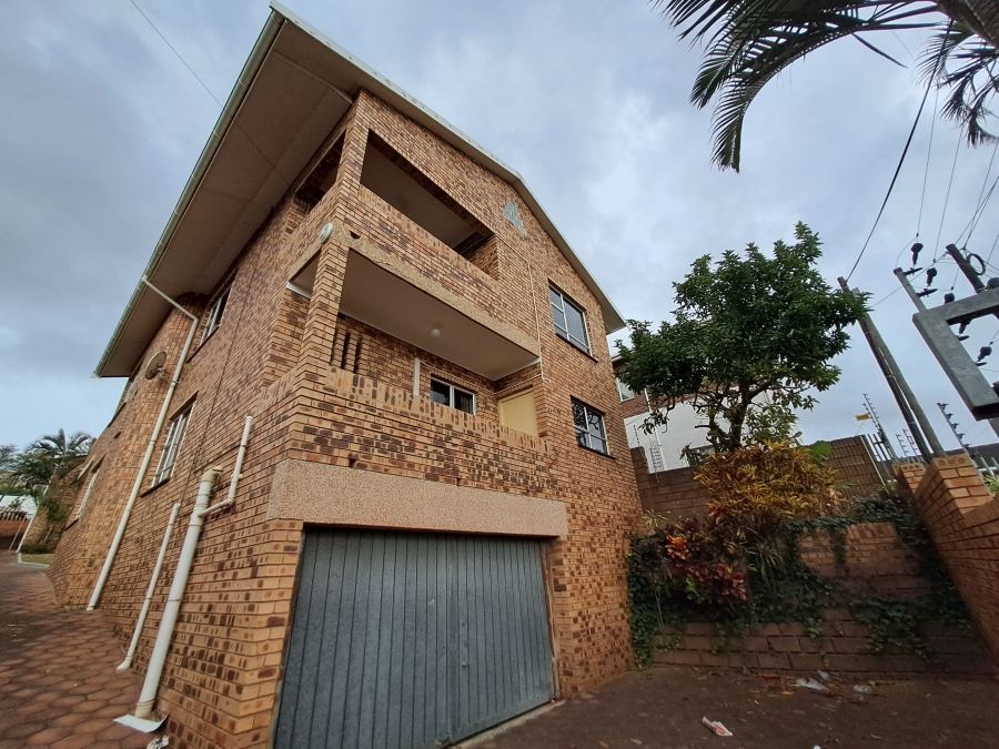 To Let 5 Bedroom Property for Rent in Overport KwaZulu-Natal