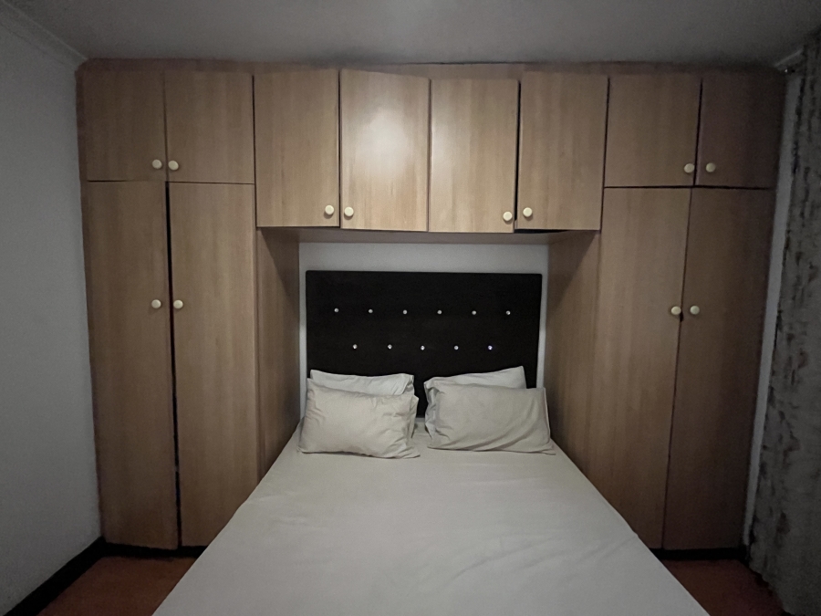 3 Bedroom Property for Sale in Northcroft KwaZulu-Natal