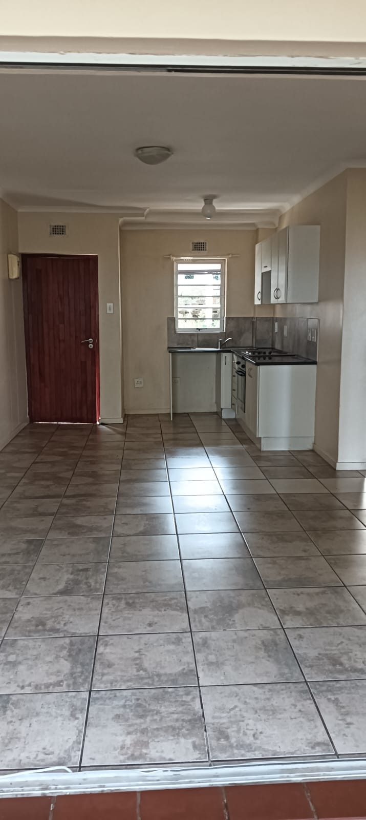 To Let 2 Bedroom Property for Rent in Chasedene KwaZulu-Natal