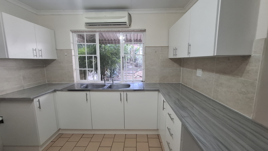 2 Bedroom Property for Sale in Hayfields KwaZulu-Natal