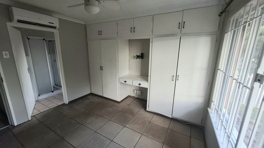 2 Bedroom Property for Sale in Hayfields KwaZulu-Natal