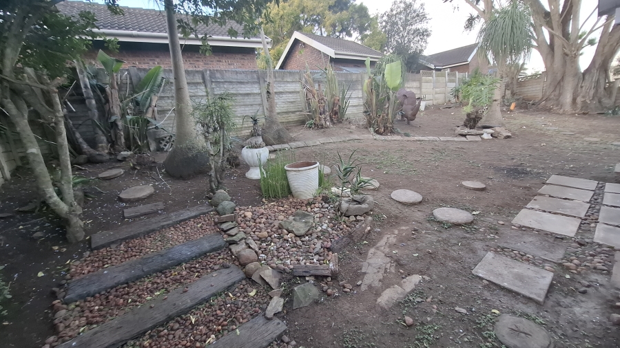 2 Bedroom Property for Sale in Hayfields KwaZulu-Natal