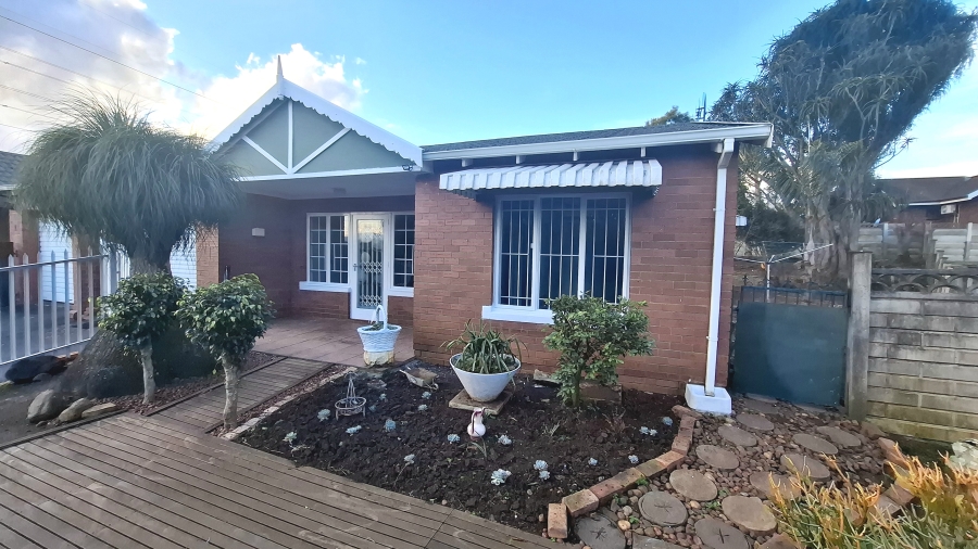 2 Bedroom Property for Sale in Hayfields KwaZulu-Natal