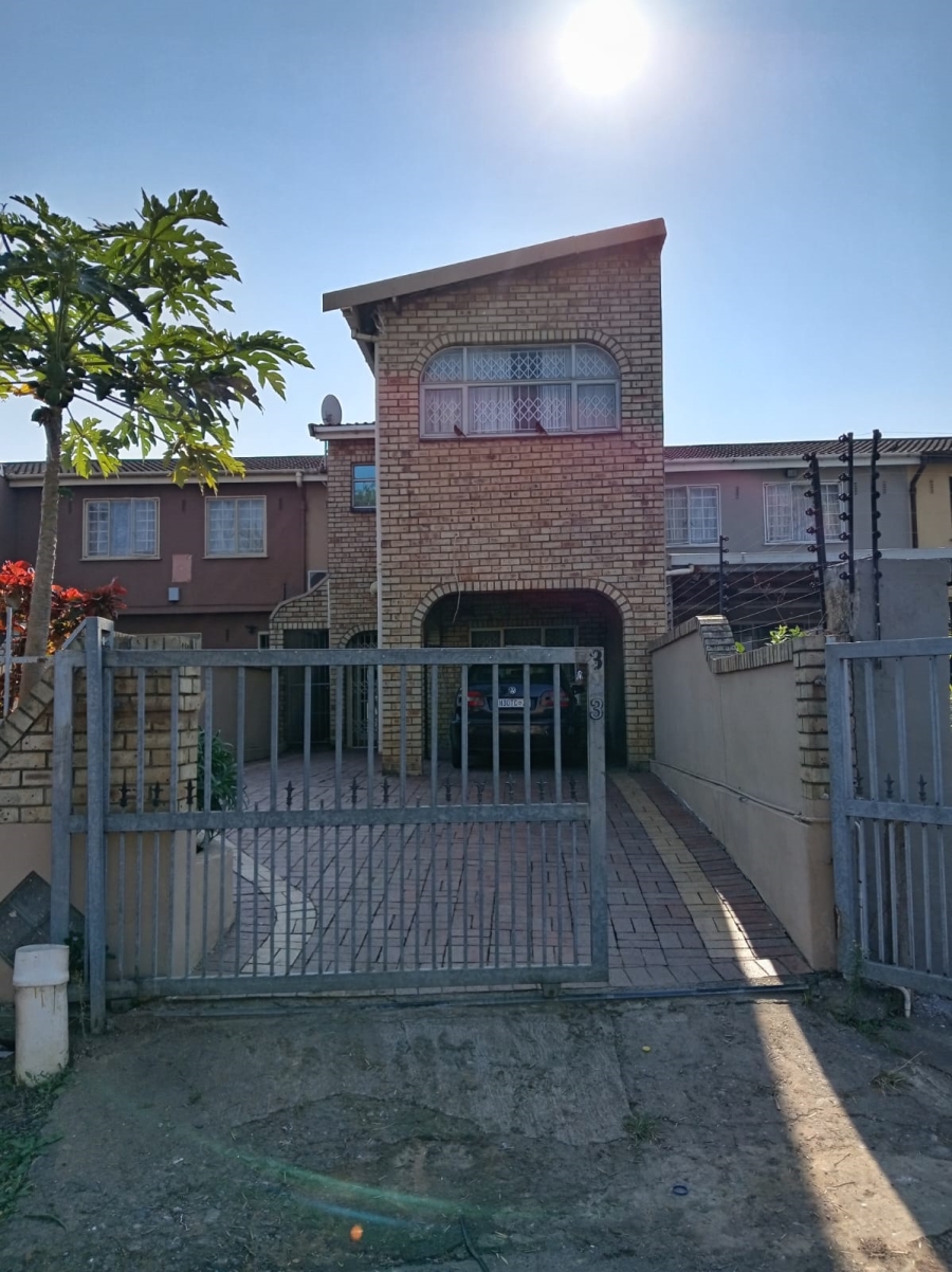 4 Bedroom Property for Sale in Lenham KwaZulu-Natal