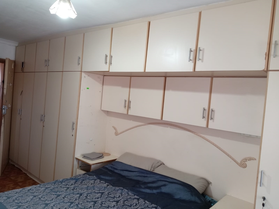 4 Bedroom Property for Sale in Lenham KwaZulu-Natal