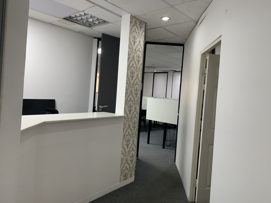 To Let Commercial Property for Rent in La Lucia Ridge KwaZulu-Natal
