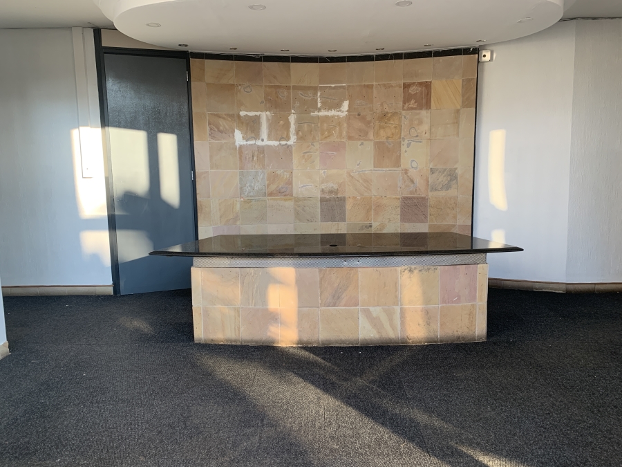 To Let Commercial Property for Rent in La Lucia Ridge KwaZulu-Natal