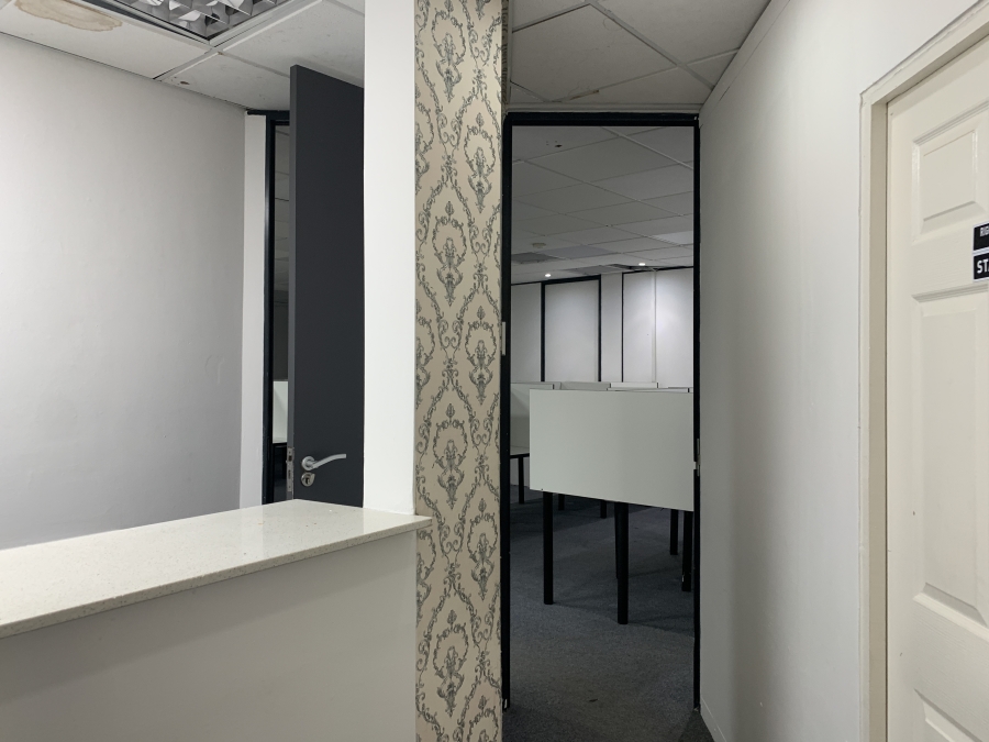 To Let Commercial Property for Rent in La Lucia Ridge KwaZulu-Natal
