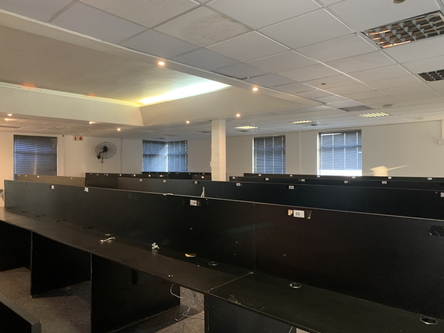To Let Commercial Property for Rent in La Lucia Ridge KwaZulu-Natal