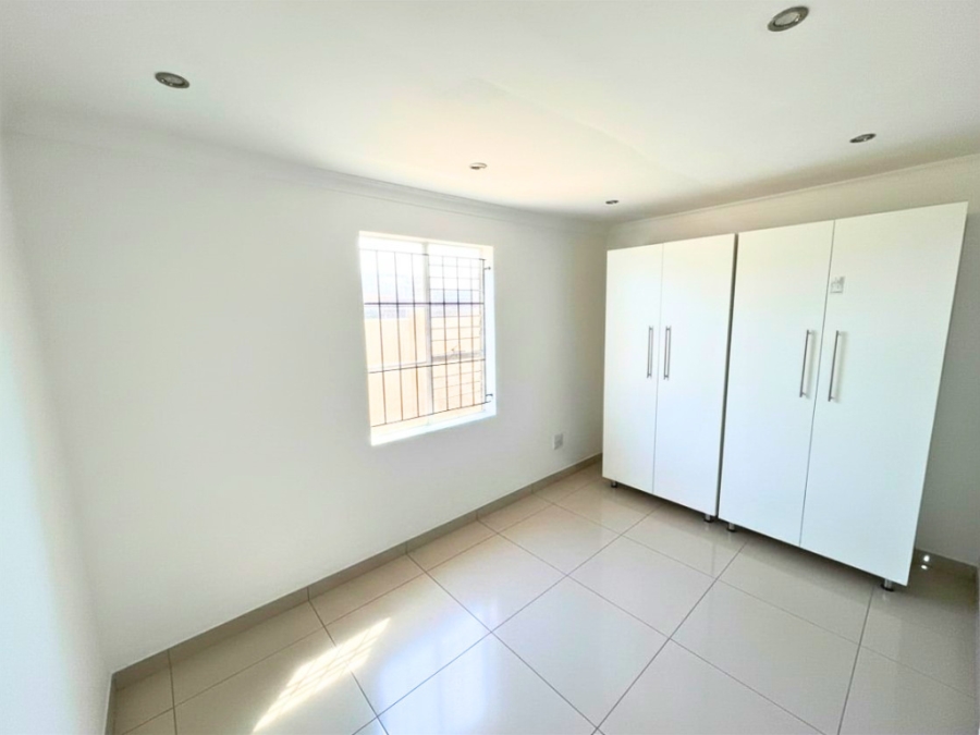 2 Bedroom Property for Sale in Bombay Heights KwaZulu-Natal