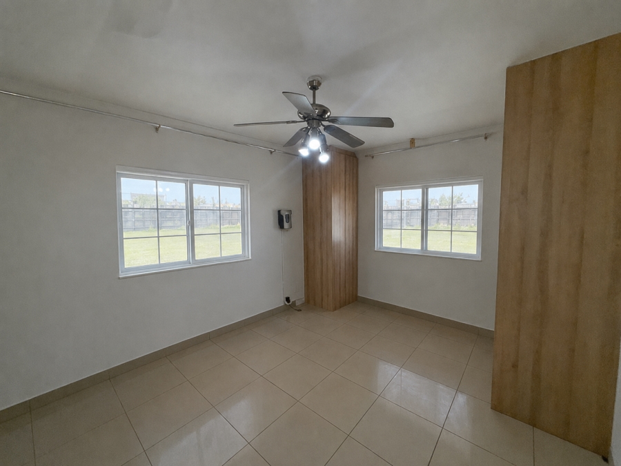 1 Bedroom Property for Sale in Dunveria KwaZulu-Natal