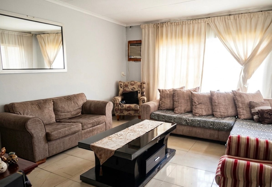3 Bedroom Property for Sale in Esikhawini KwaZulu-Natal