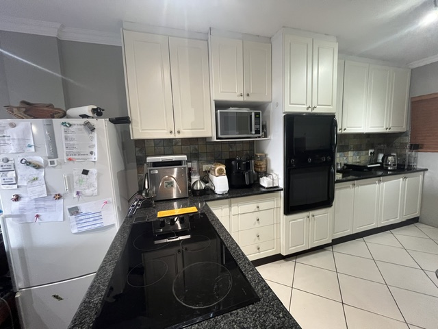 3 Bedroom Property for Sale in Westbrook KwaZulu-Natal