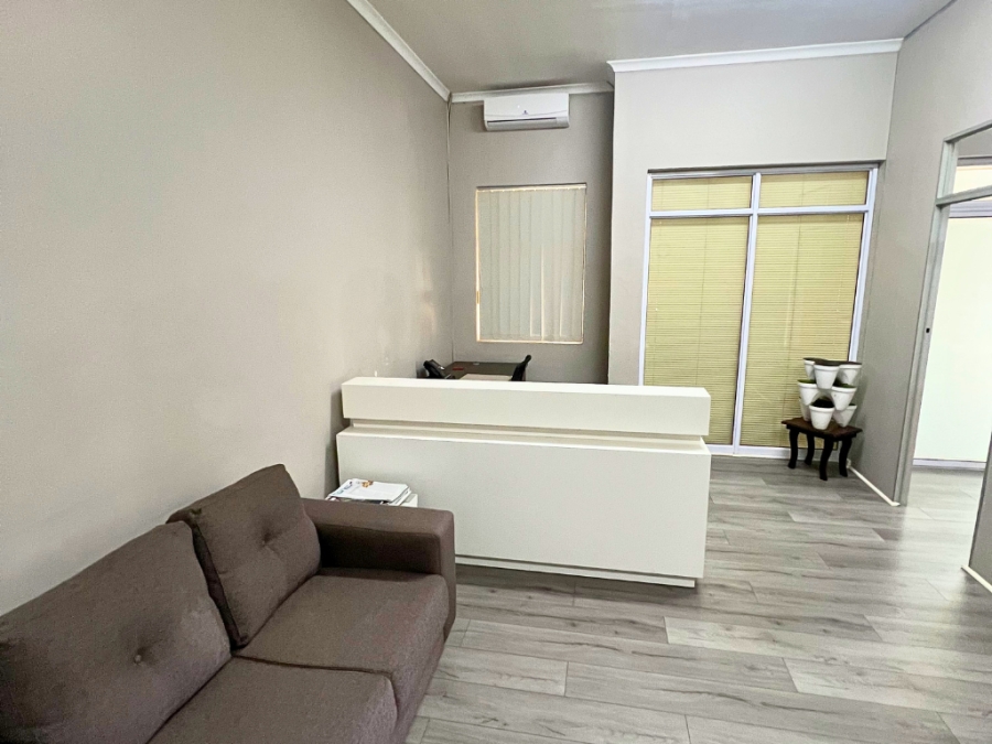 Commercial Property for Sale in Clarendon KwaZulu-Natal