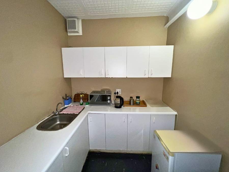 Commercial Property for Sale in Clarendon KwaZulu-Natal
