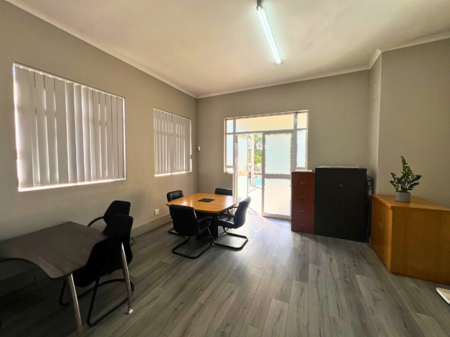 Commercial Property for Sale in Clarendon KwaZulu-Natal