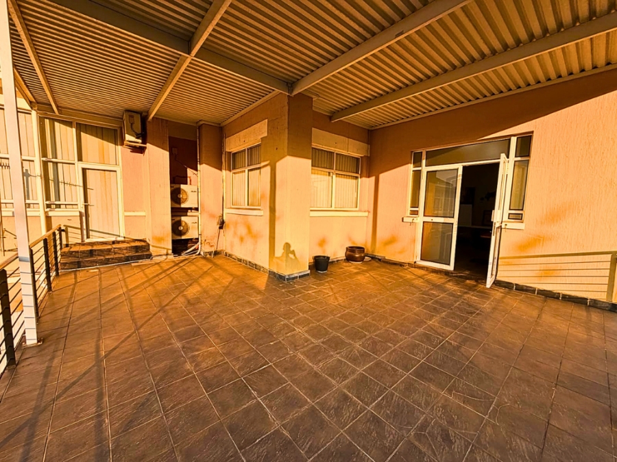 Commercial Property for Sale in Clarendon KwaZulu-Natal
