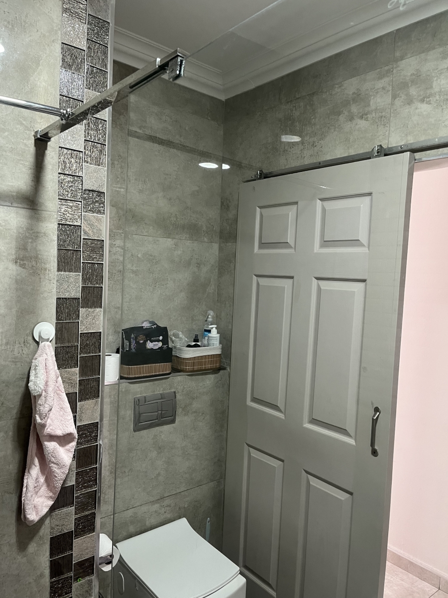2 Bedroom Property for Sale in New Town Centre KwaZulu-Natal