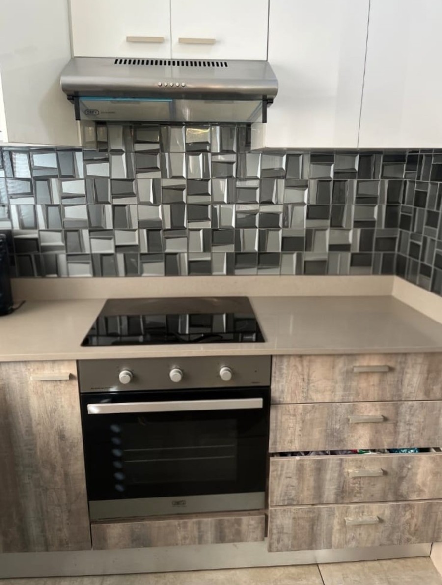 2 Bedroom Property for Sale in New Town Centre KwaZulu-Natal