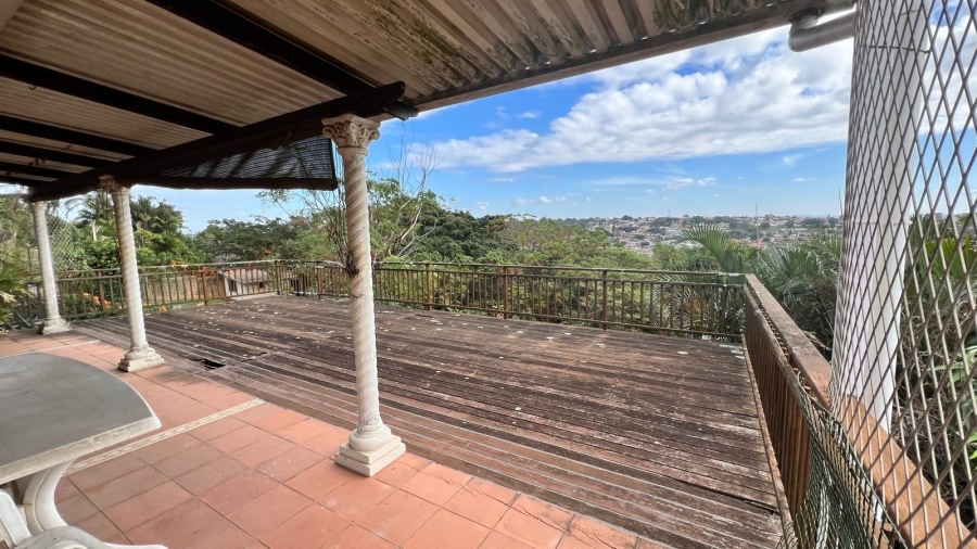 3 Bedroom Property for Sale in Brighton Beach KwaZulu-Natal