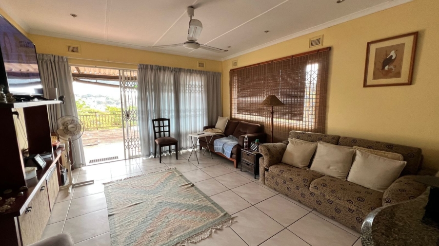 3 Bedroom Property for Sale in Brighton Beach KwaZulu-Natal