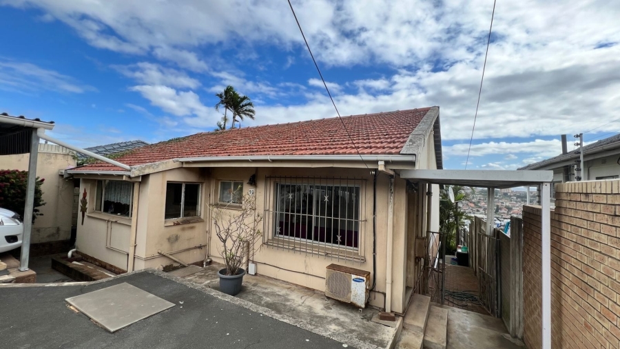3 Bedroom Property for Sale in Brighton Beach KwaZulu-Natal