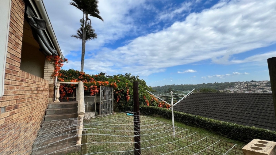 3 Bedroom Property for Sale in Brighton Beach KwaZulu-Natal