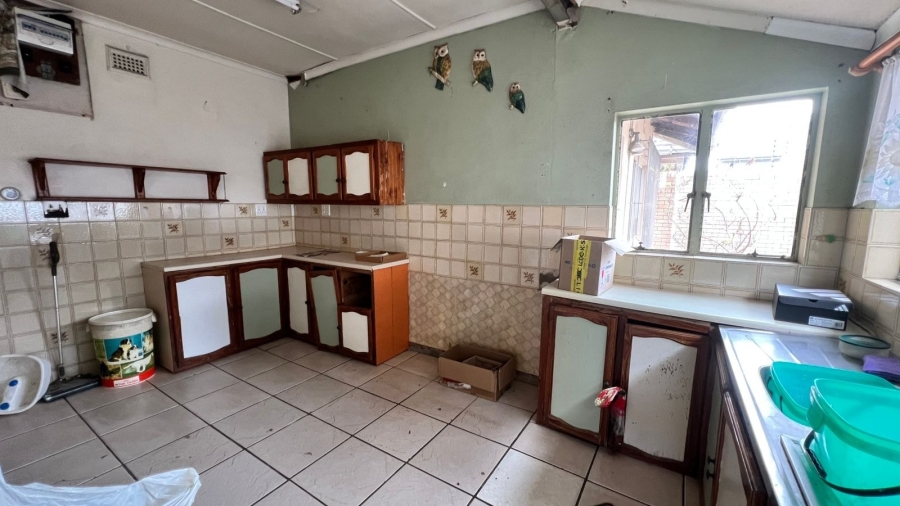 3 Bedroom Property for Sale in Brighton Beach KwaZulu-Natal