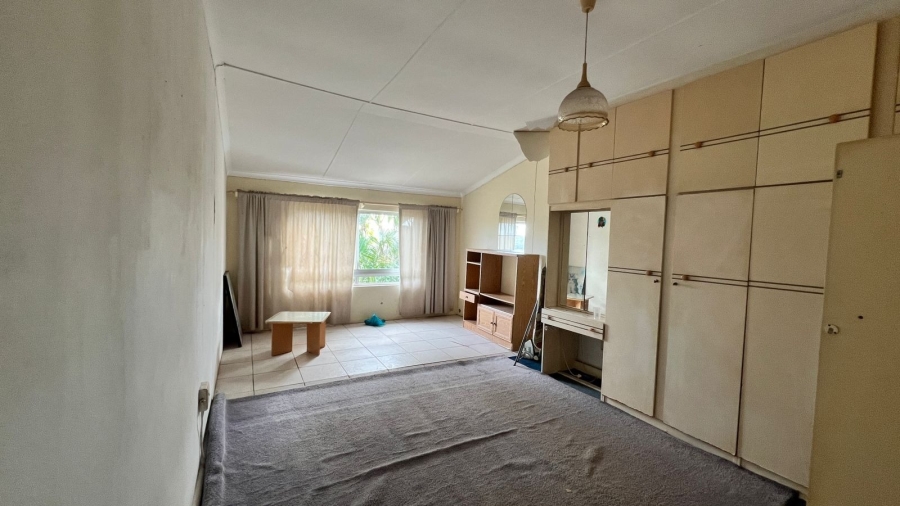 3 Bedroom Property for Sale in Brighton Beach KwaZulu-Natal