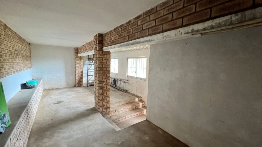 3 Bedroom Property for Sale in Brighton Beach KwaZulu-Natal