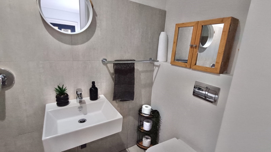 2 Bedroom Property for Sale in Ballito Central KwaZulu-Natal